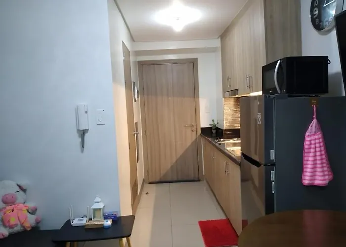 Shore Residences At Mall Of Complex - By Staycation Empire Apartment
