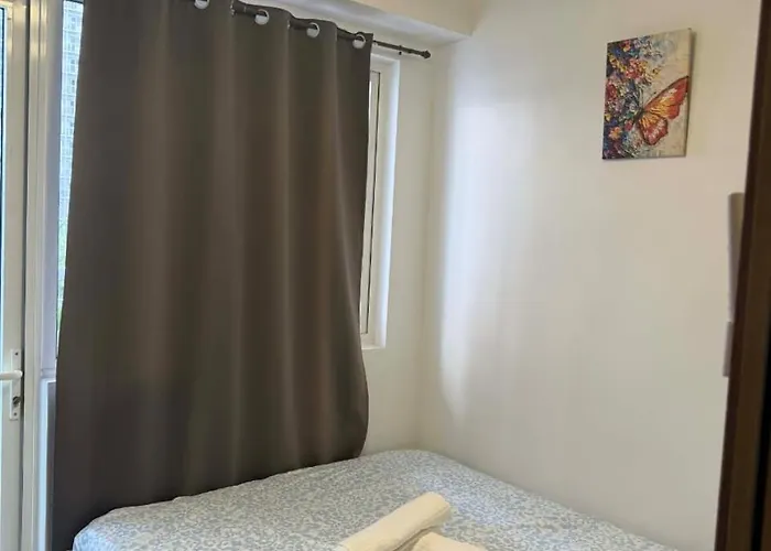 Shore Residences At Mall Of Complex - By Staycation Empire Apartment *